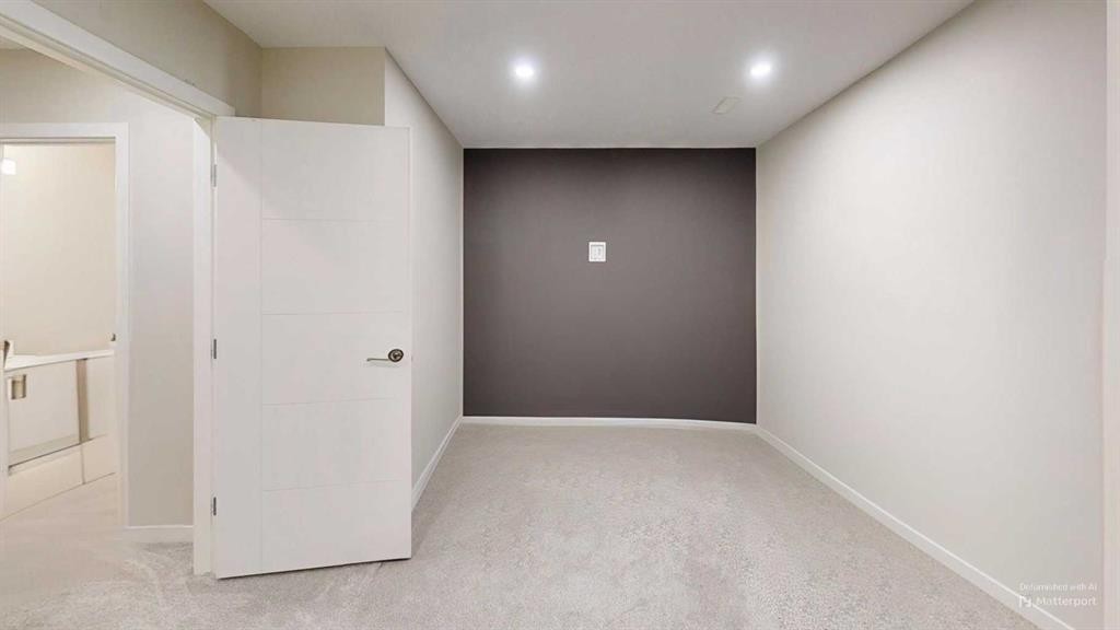 3-414 Highlands Boulevard West, Lethbridge, AB