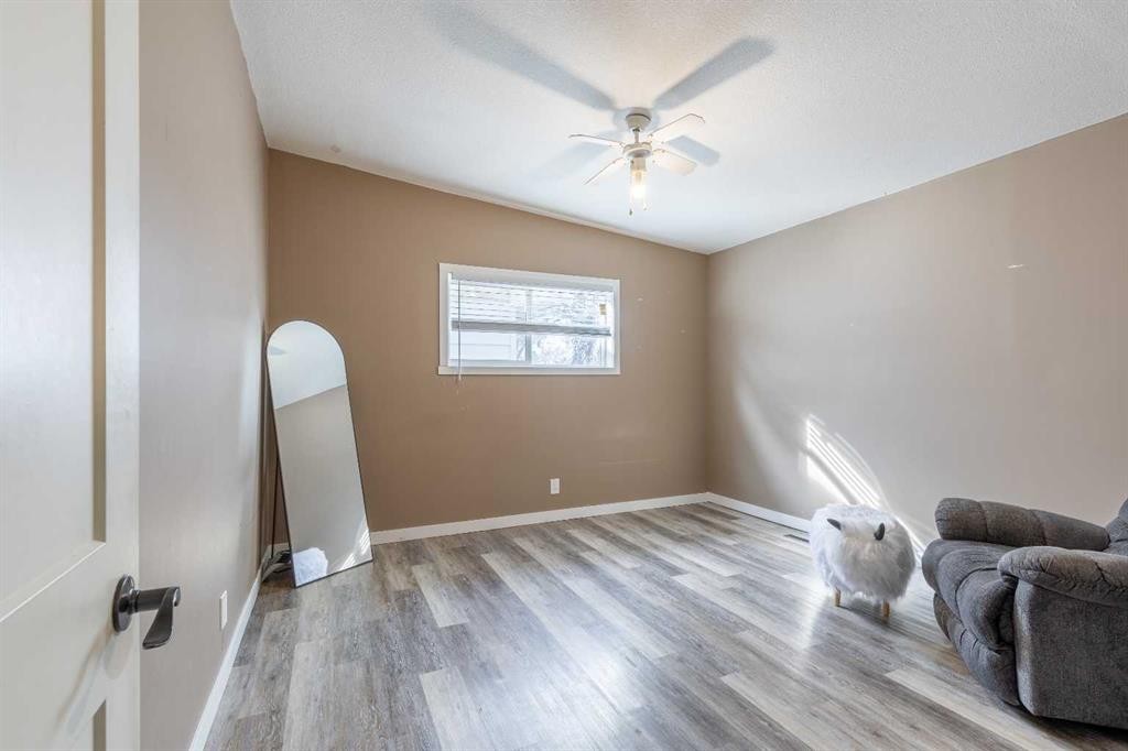 1907 7A Avenue North, Lethbridge, AB - Indoor Photo Showing Other Room