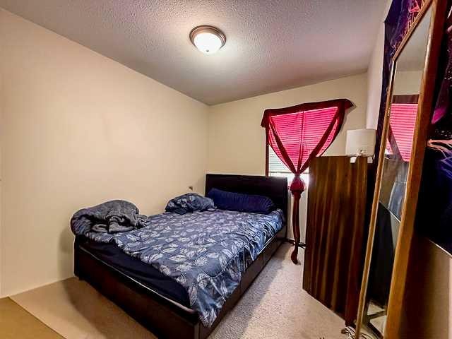 11 Abel Close, Red Deer, AB - Indoor Photo Showing Other Room