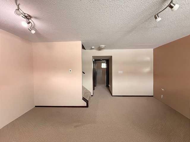 11 Abel Close, Red Deer, AB - Indoor Photo Showing Other Room
