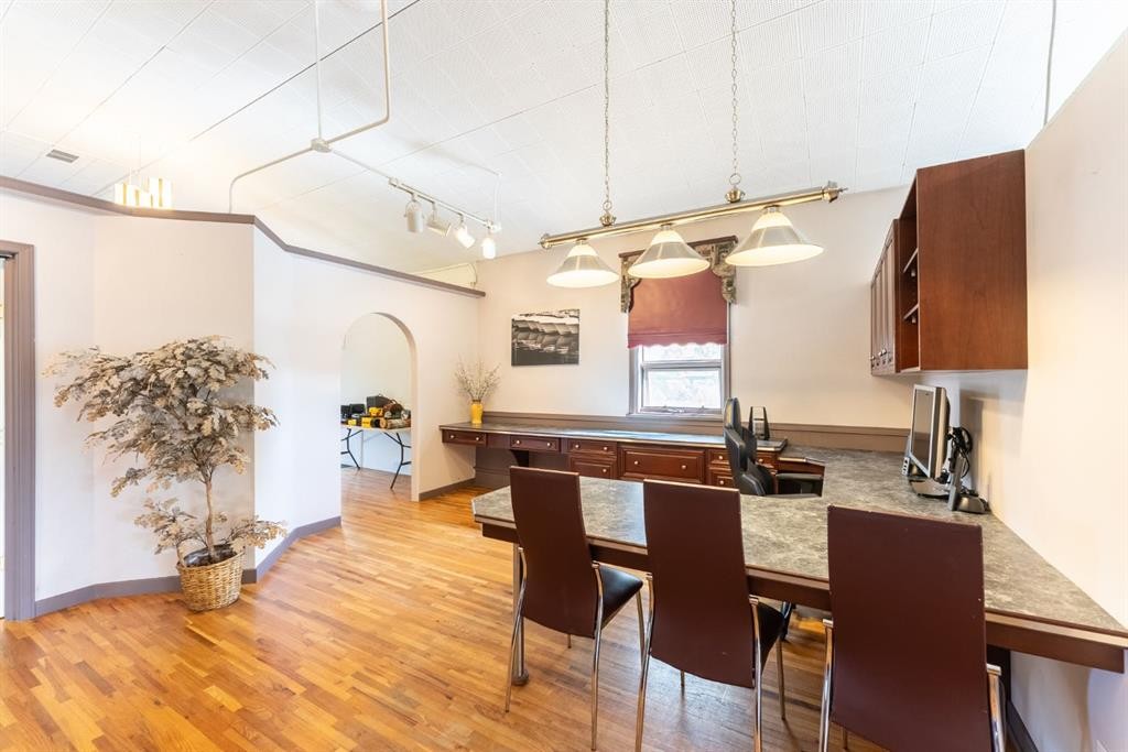 329 2 Avenue Ne, Milk River, AB - Indoor