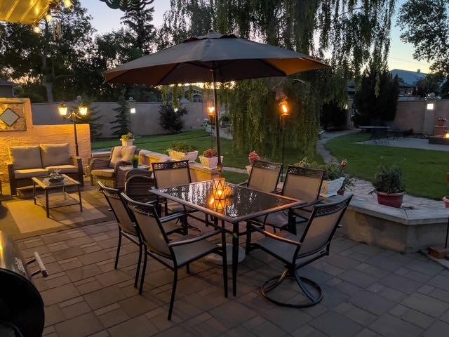 329 2 Avenue Ne, Milk River, AB - Outdoor With Deck Patio Veranda