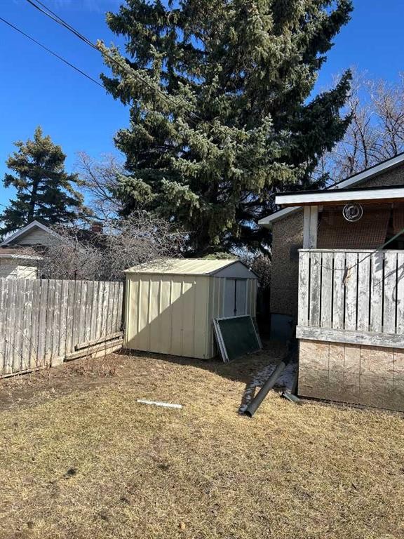5108 57 Street, Taber, AB - Outdoor