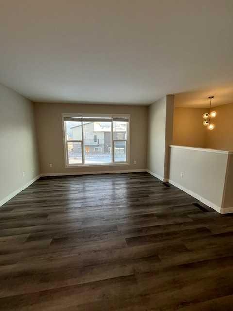 222 Sunridge Road West, Lethbridge, AB
