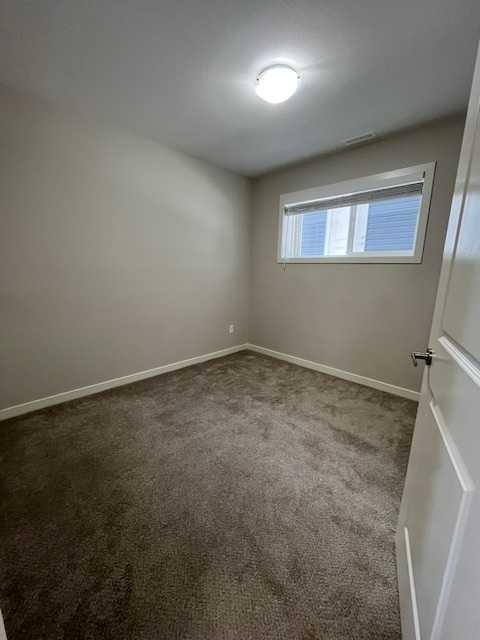 222 Sunridge Road West, Lethbridge, AB