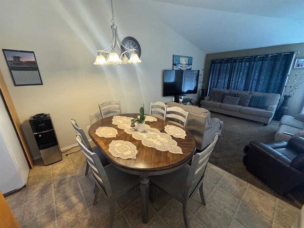 79 Sunridge Boulevard West, Lethbridge, AB - Indoor