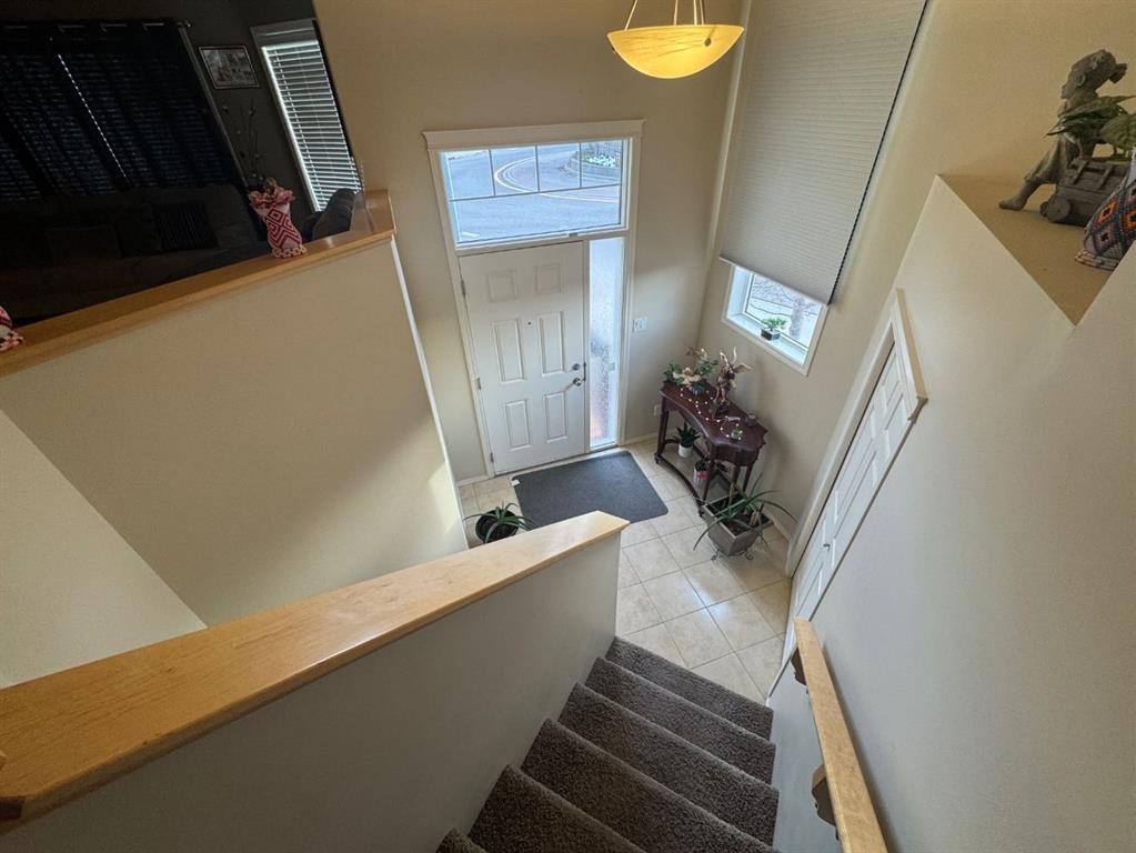 79 Sunridge Boulevard West, Lethbridge, AB - Indoor Photo Showing Other Room