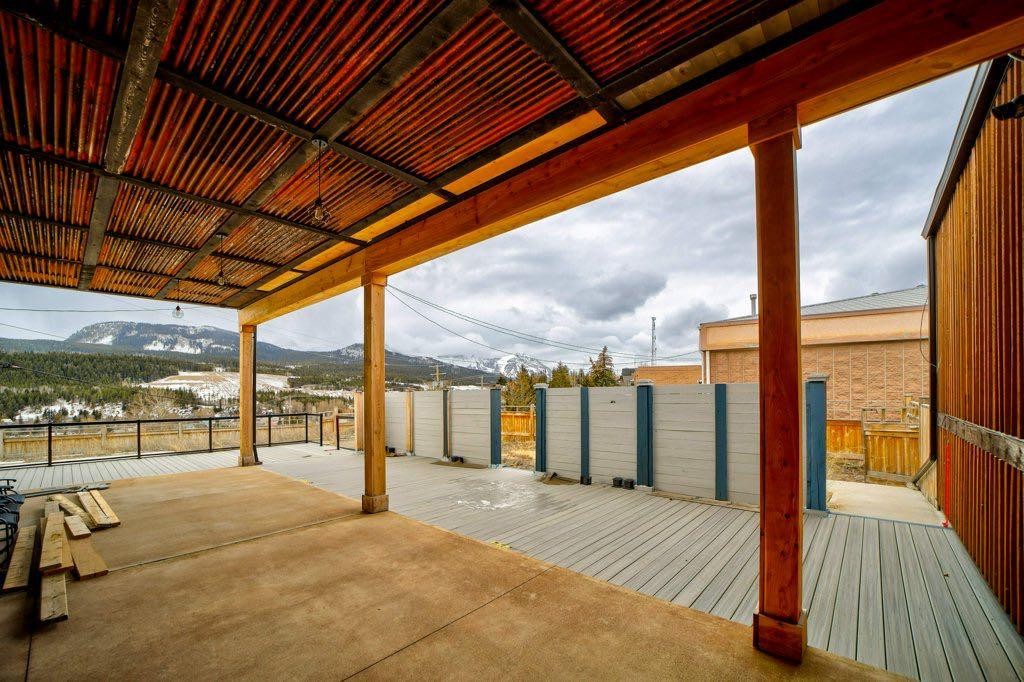 8510 19 Avenue, Coleman, AB