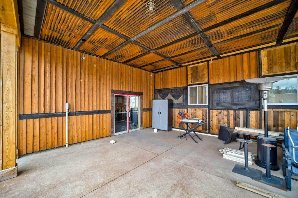 8510 19 Avenue, Coleman, AB