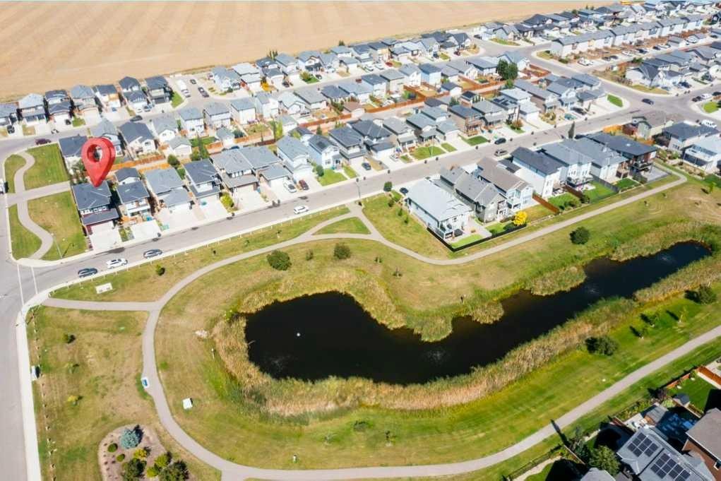 7 Greywolf Road North, Lethbridge, AB - With View