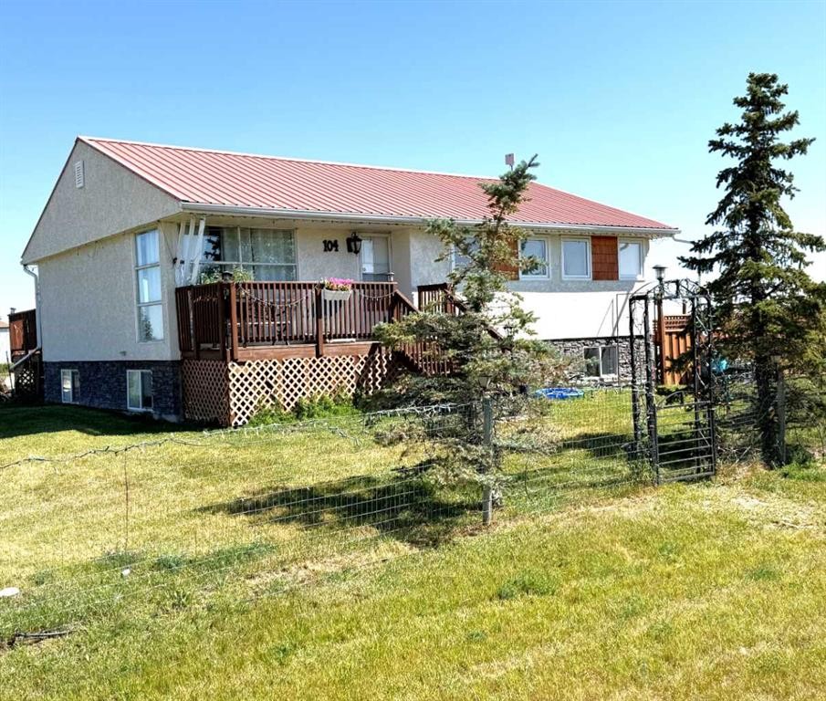 109 Argyle Street, Granum, AB - Outdoor With Deck Patio Veranda