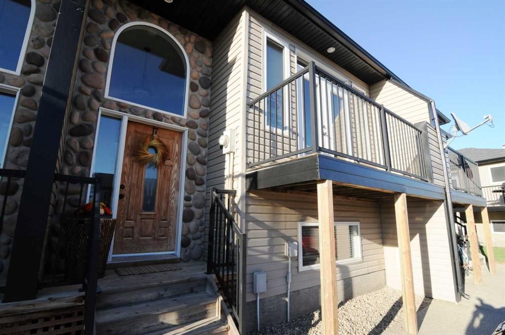 7-762 Heritage Boulevard West, Lethbridge, AB - Outdoor