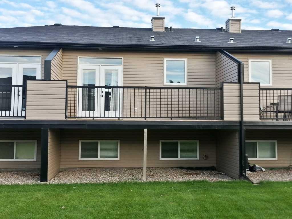 7-762 Heritage Boulevard West, Lethbridge, AB - Outdoor With Deck Patio Veranda
