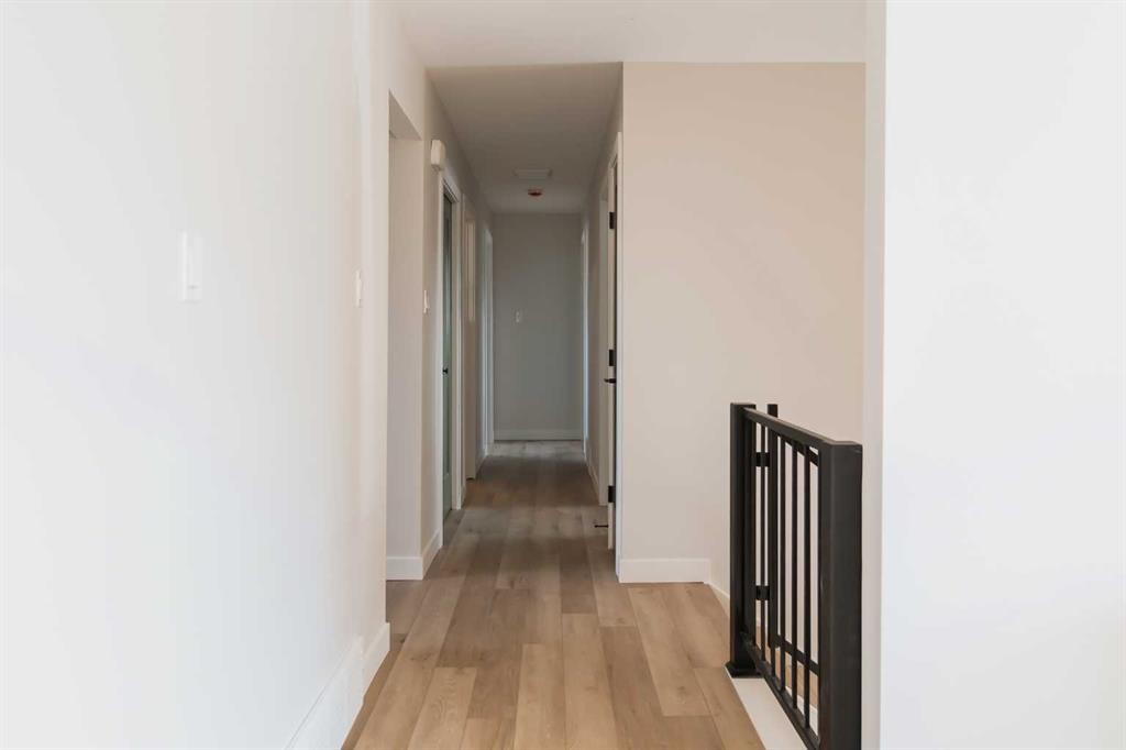86 Carleton Place West, Lethbridge, AB - Indoor Photo Showing Other Room