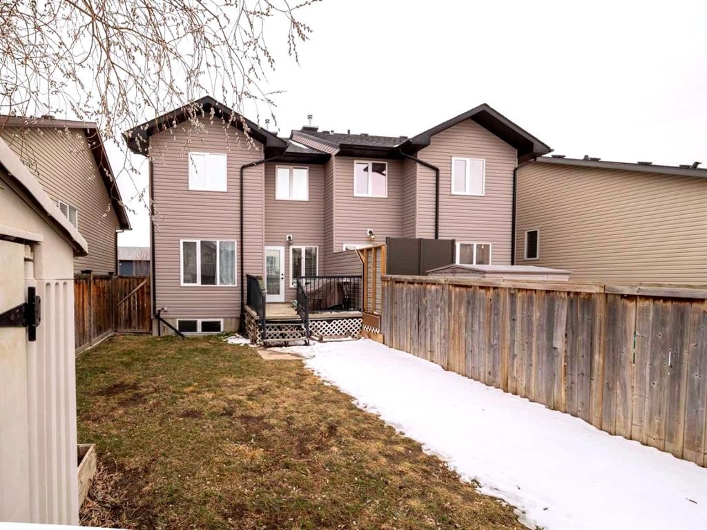 244 Kodiak Boulevard North, Lethbridge, AB - Outdoor With Exterior