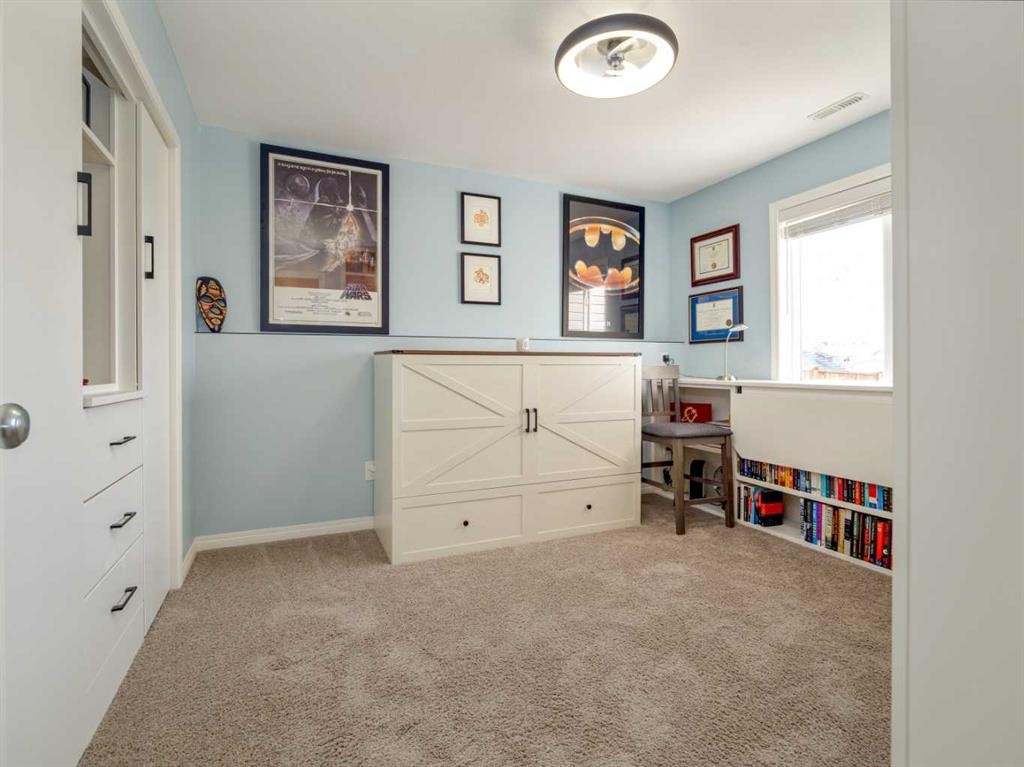 514 Mary Cameron Crescent North, Lethbridge, AB - Indoor