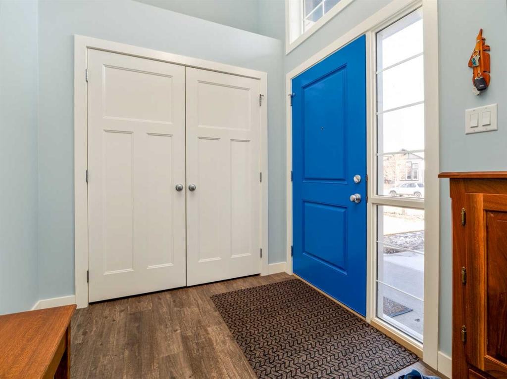 514 Mary Cameron Crescent North, Lethbridge, AB - Indoor Photo Showing Other Room