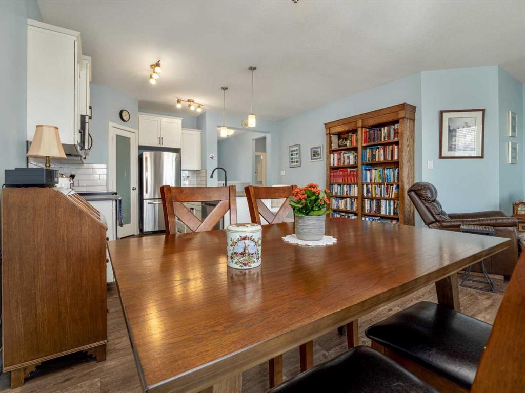 514 Mary Cameron Crescent North, Lethbridge, AB - Indoor