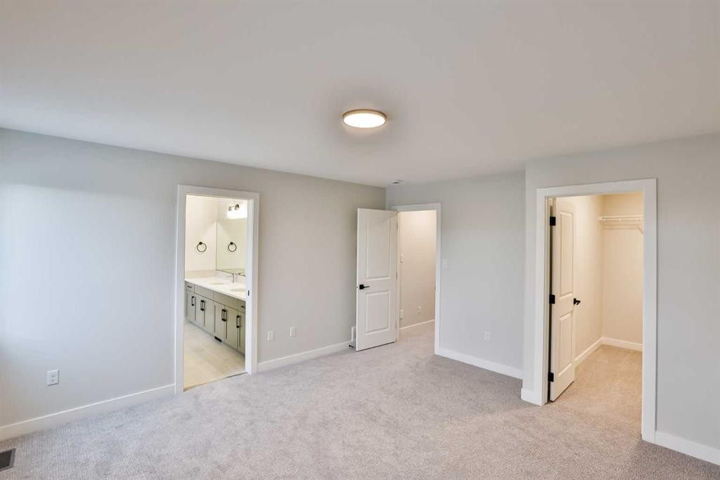 668 Devonia Road West, Lethbridge, AB - Indoor