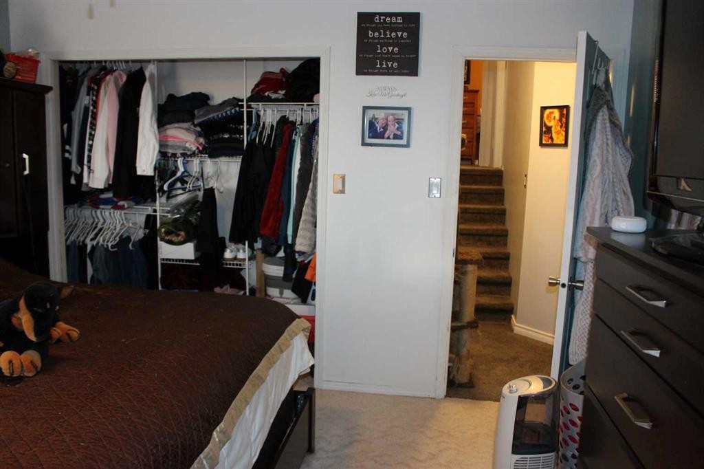 609 Maple Place, Picture Butte, AB - Indoor