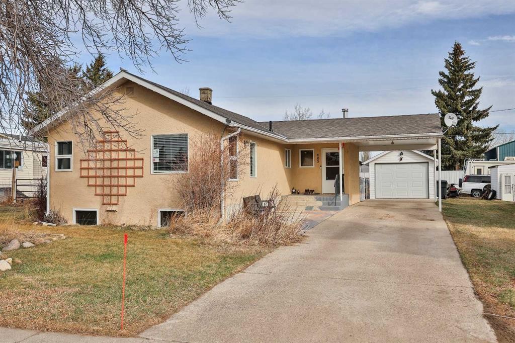 405 5 Avenue, Warner, AB - Outdoor