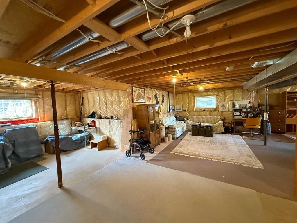 128 Heritage Boulevard West, Lethbridge, AB - Indoor Photo Showing Basement