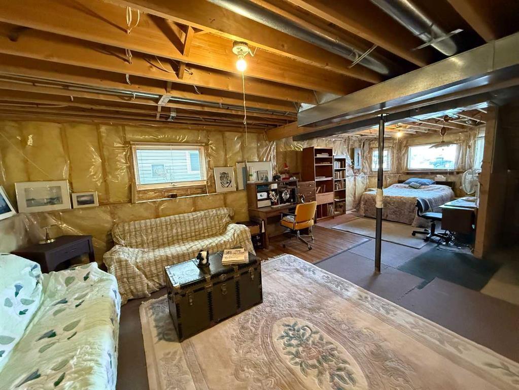 128 Heritage Boulevard West, Lethbridge, AB - Indoor Photo Showing Basement