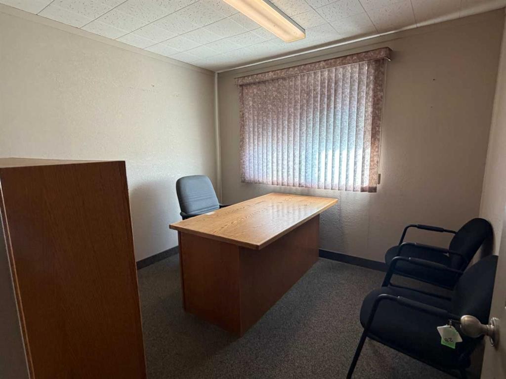 5807 60 Street, Taber, AB