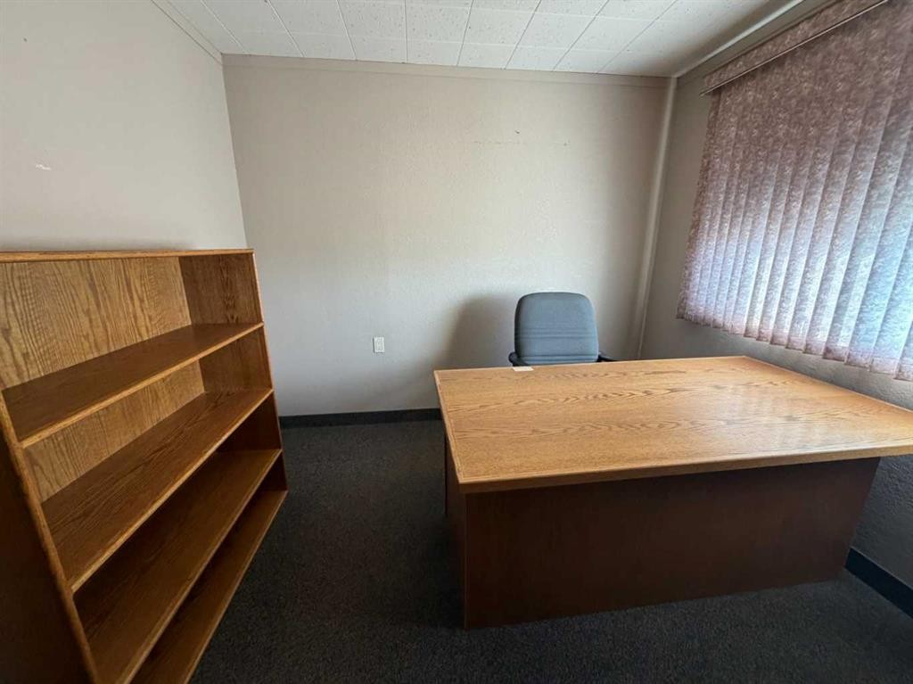 5807 60 Street, Taber, AB