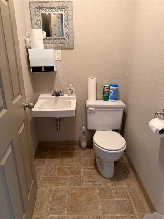 5807 60 Street, Taber, AB