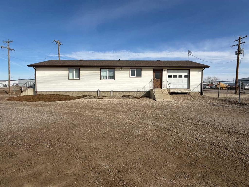 5807 60 Street, Taber, AB