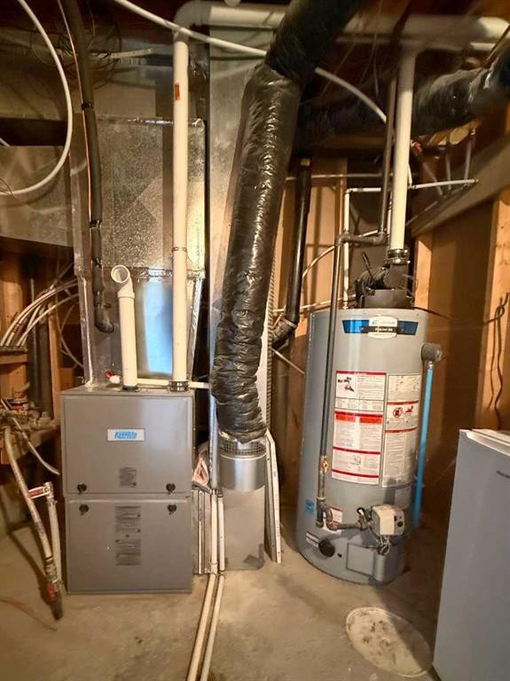 129 5 Avenue, Champion, AB - Indoor Photo Showing Basement