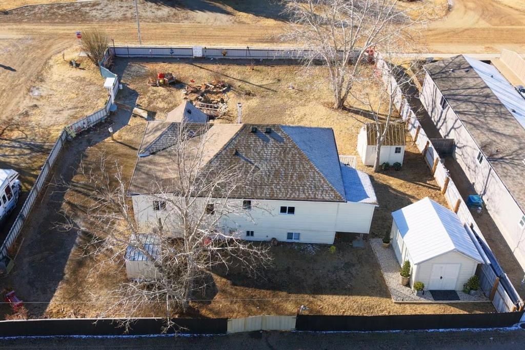 129 5 Avenue, Champion, AB - Outdoor