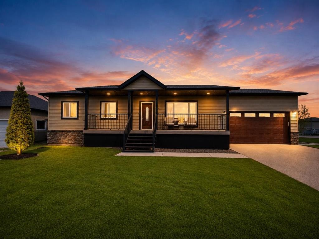 222 6A Street, Stirling, AB - Outdoor With Deck Patio Veranda