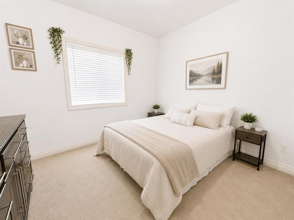 222 6A Street, Stirling, AB - Indoor Photo Showing Bedroom