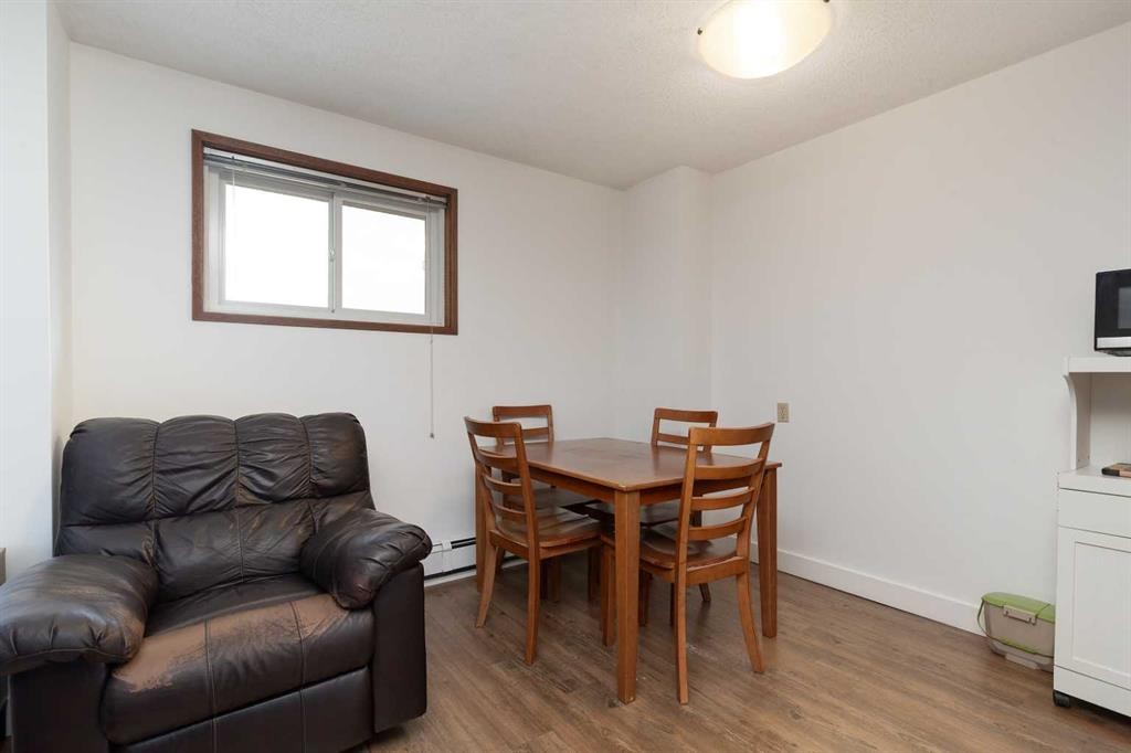 515-5 Berkley Place West, Lethbridge, AB - Indoor