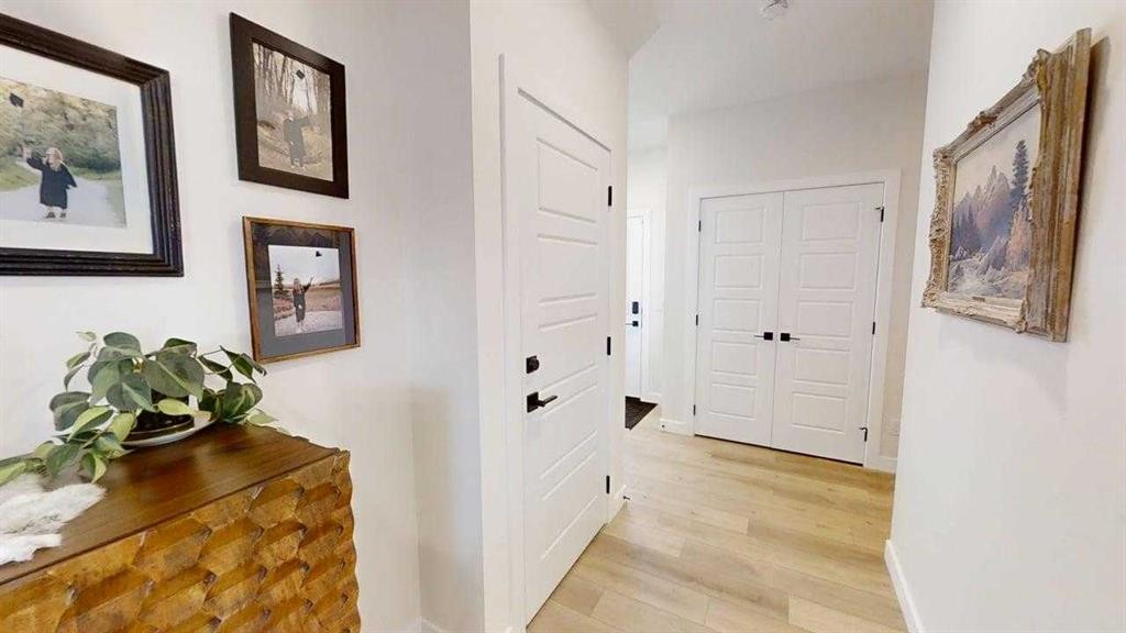 28 Aster Link, Okotoks, AB - Indoor Photo Showing Other Room