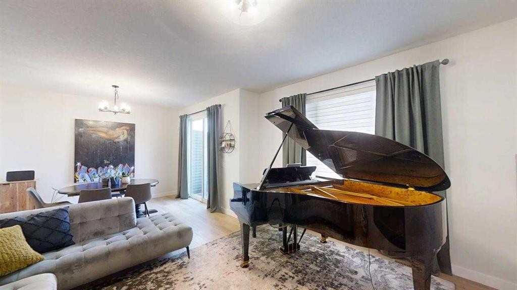 28 Aster Link, Okotoks, AB - Indoor