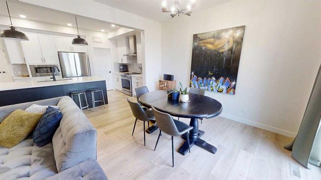 28 Aster Link, Okotoks, AB - Indoor