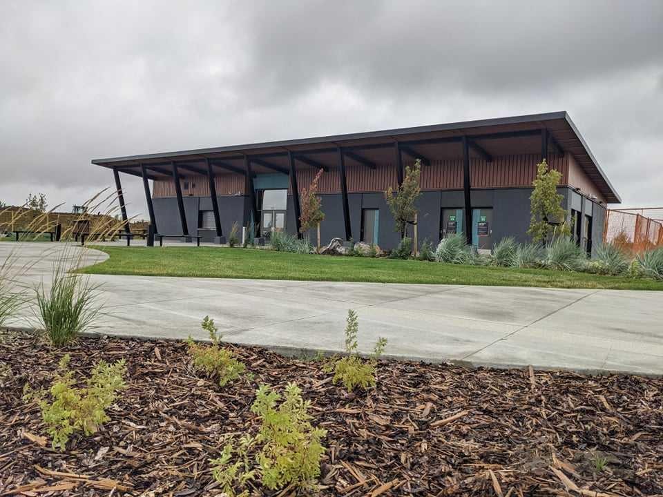 308 Uplands Boulevard North, Lethbridge, AB - Outdoor