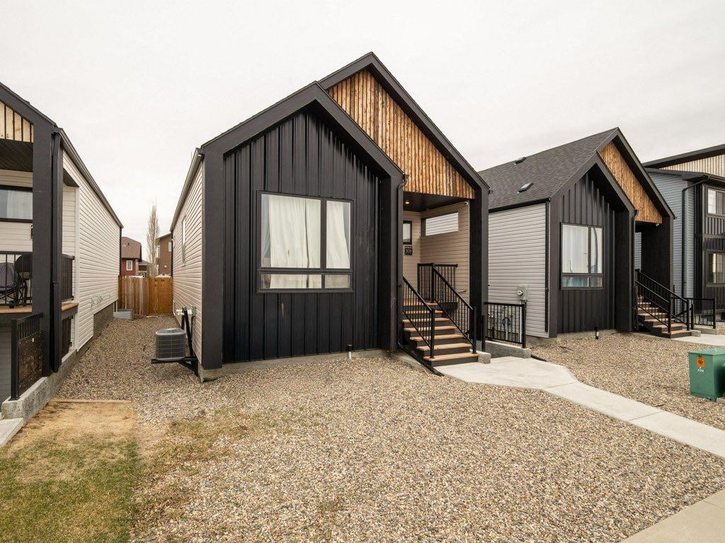 308 Uplands Boulevard North, Lethbridge, AB - Outdoor