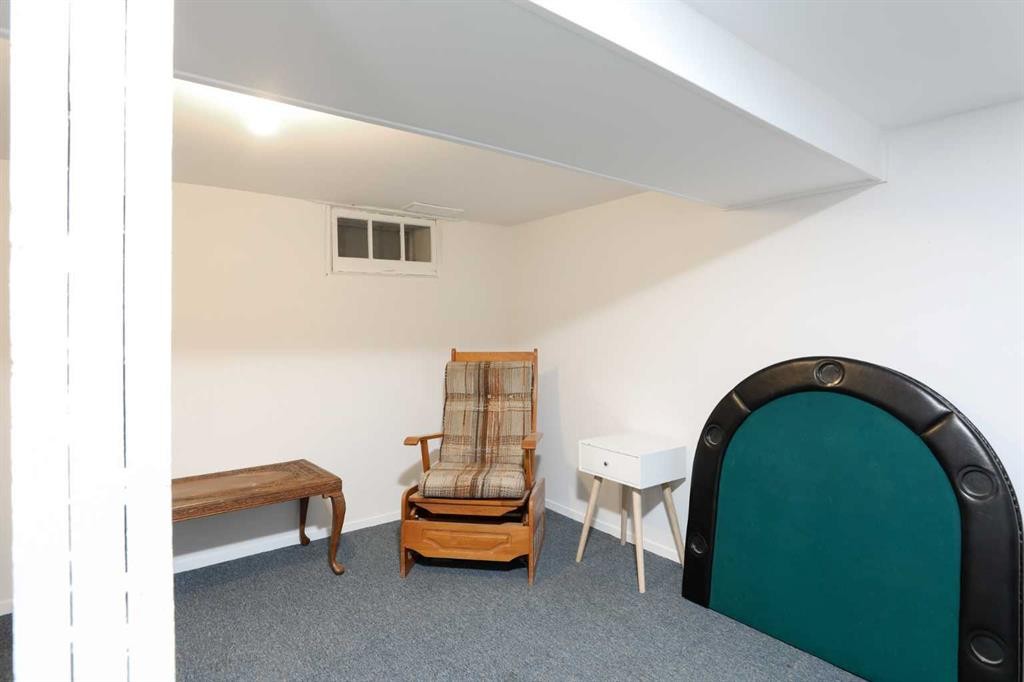 108 3 Street, Warner, AB - Indoor