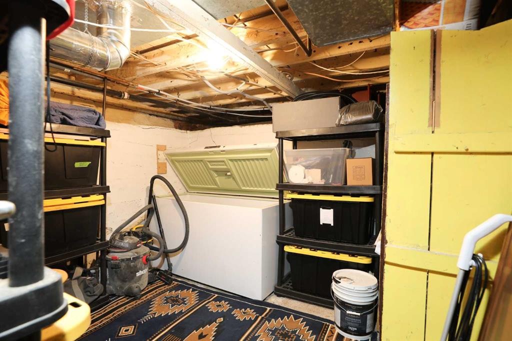 108 3 Street, Warner, AB - Indoor Photo Showing Basement