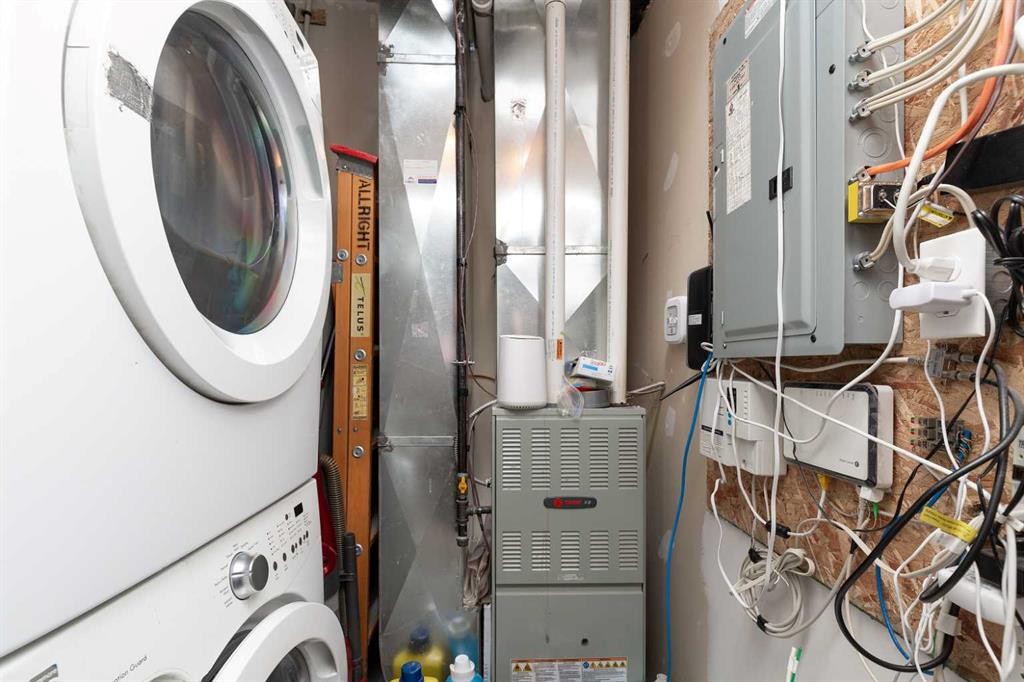 1164 Keystone Road West, Lethbridge, AB - Indoor