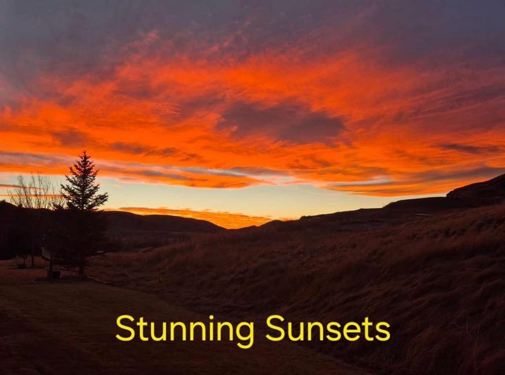 2-373 Canyon Boulevard West, Lethbridge, AB - Outdoor With View