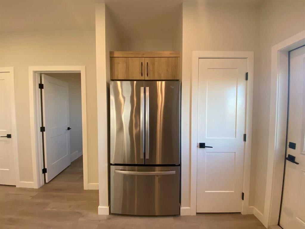 130 Prairie Gold St, Taber, AB - Indoor Photo Showing Other Room