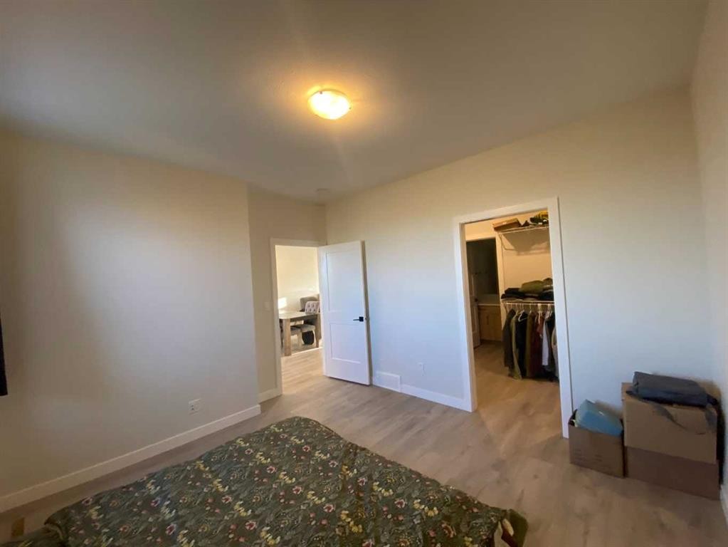 130 Prairie Gold St, Taber, AB - Indoor Photo Showing Other Room
