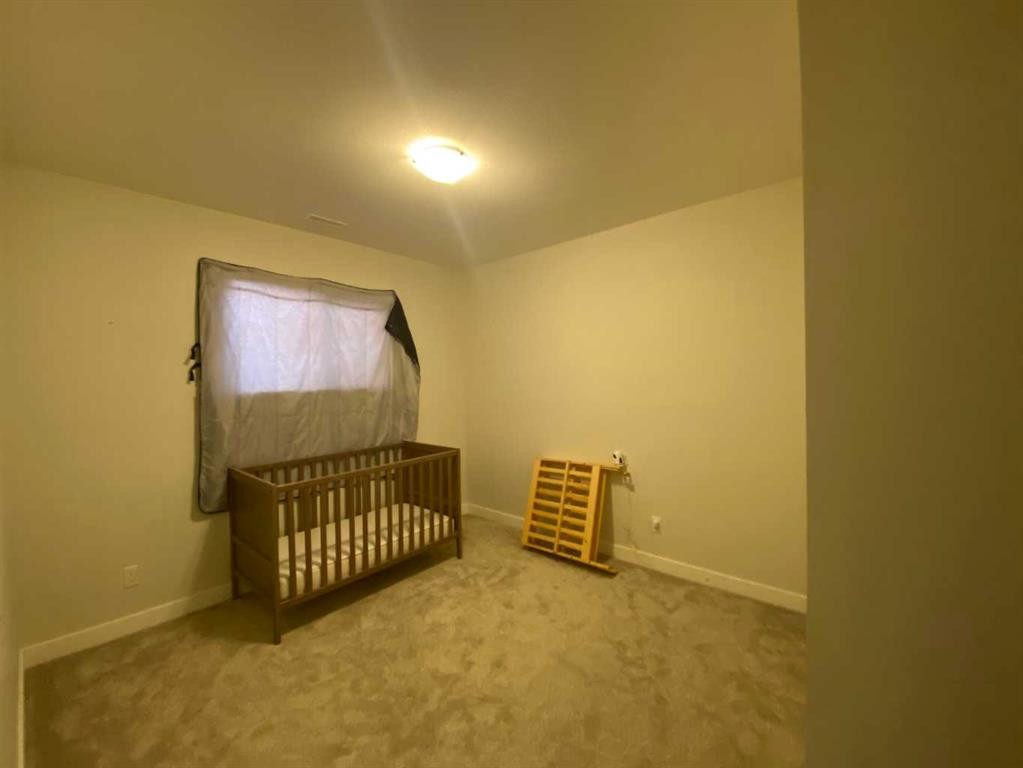 130 Prairie Gold St, Taber, AB - Indoor Photo Showing Other Room