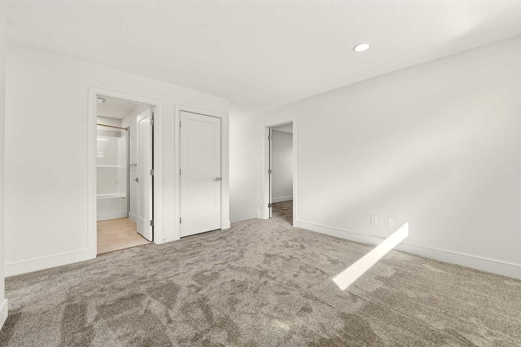 3109 44 Street South, Lethbridge, AB - Indoor Photo Showing Other Room
