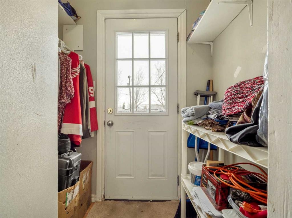1508 19 Avenue, Coaldale, AB - Indoor Photo Showing Other Room